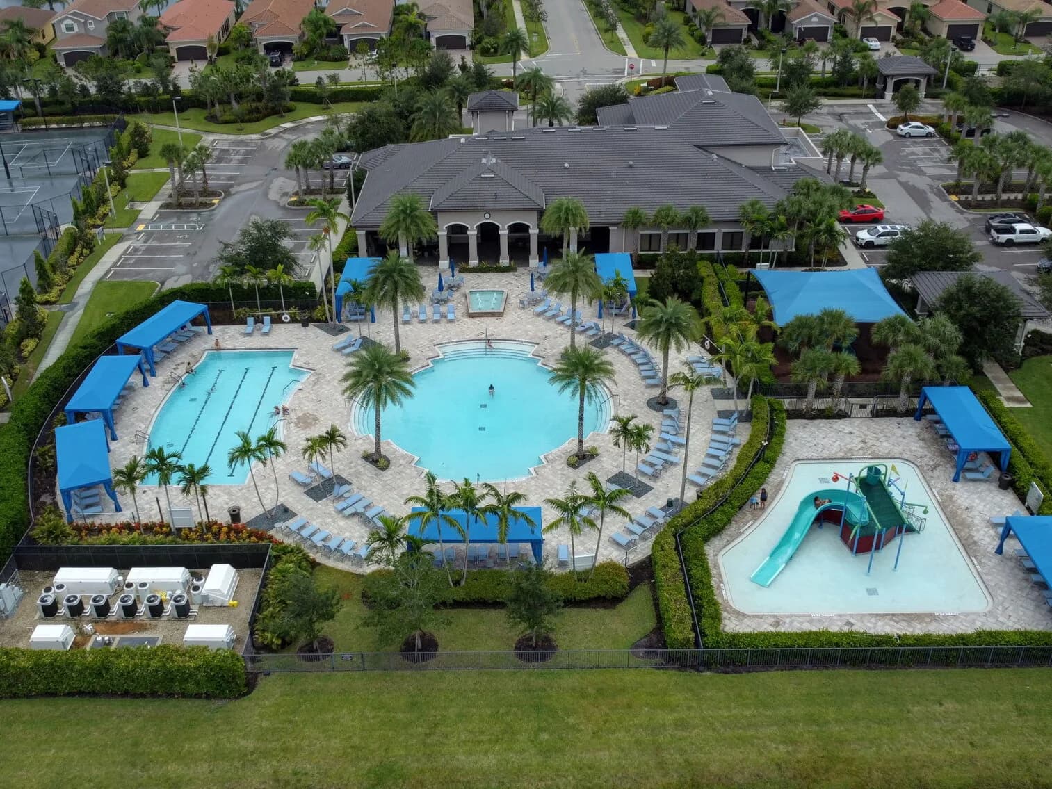Fort Myers Marina Bay, Estate Online Auction — auction photograph 64