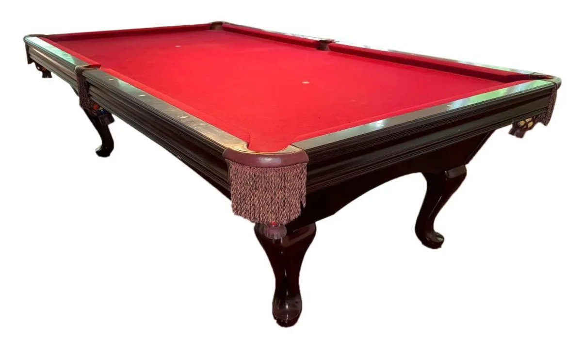 Country Club Mansion Downsizing Online Auction — auction photograph 4