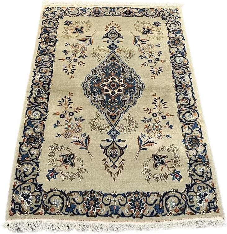 $5 Million Manhattan Fine Rug Gallery Closure, Online Auction — auction photograph 3