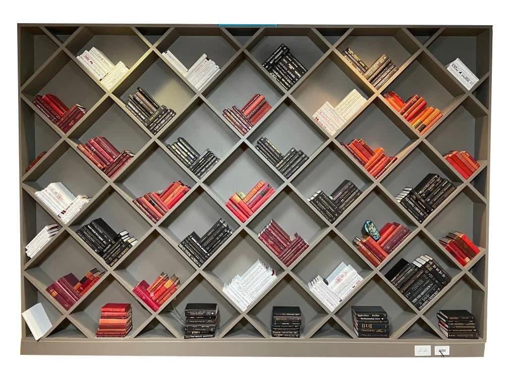 URGENT Georgetown Academy Closure Online & Simulcast Auction, Office & Electronic — auction photograph 3