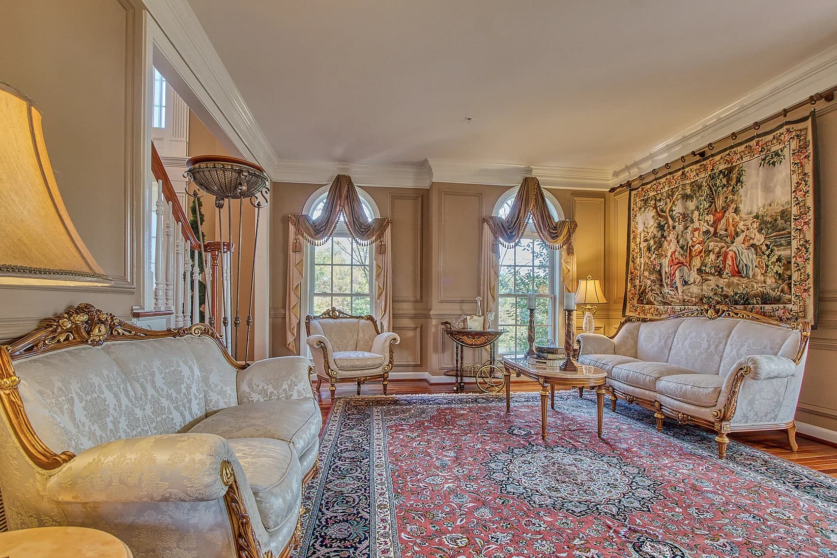 Loudoun Mansion Online Downsizing Auction — auction photograph 3